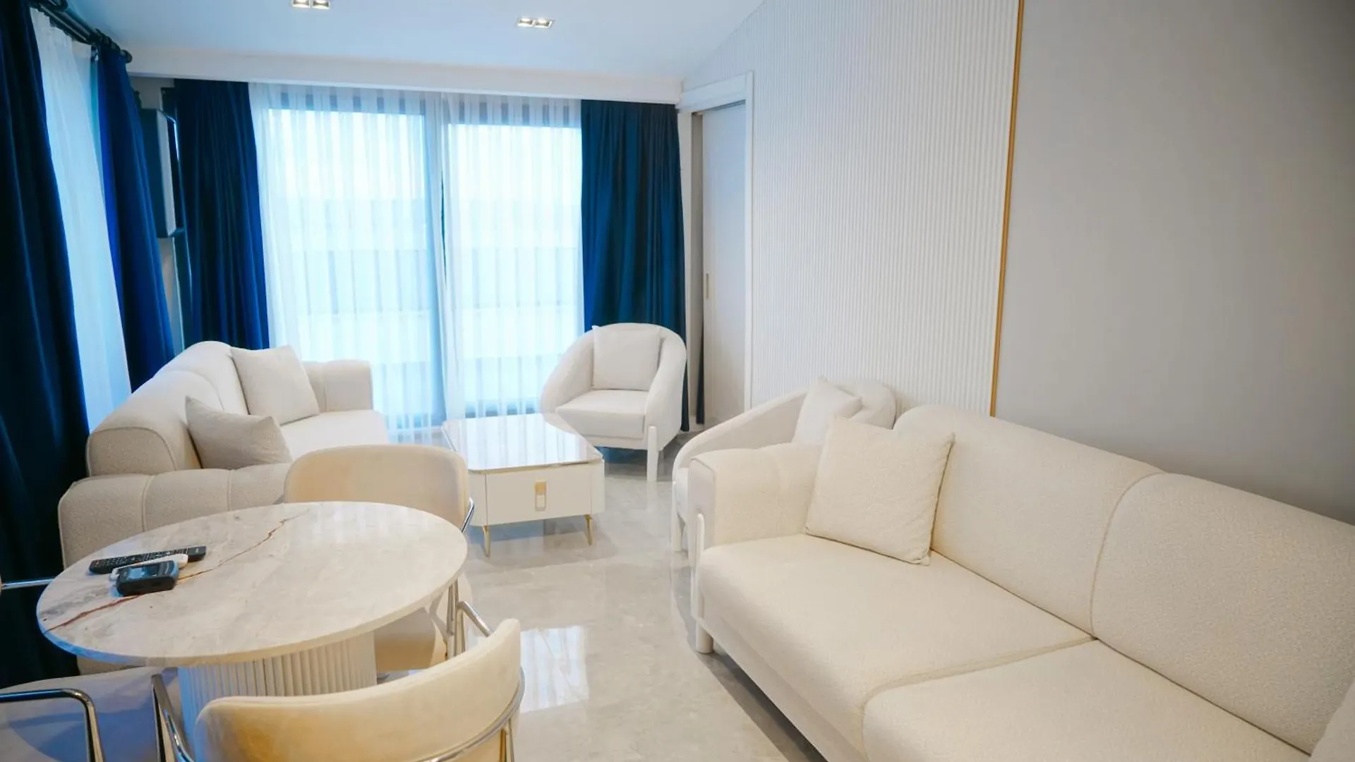 Elite World Homes Istanbul Bosphorus Turecko