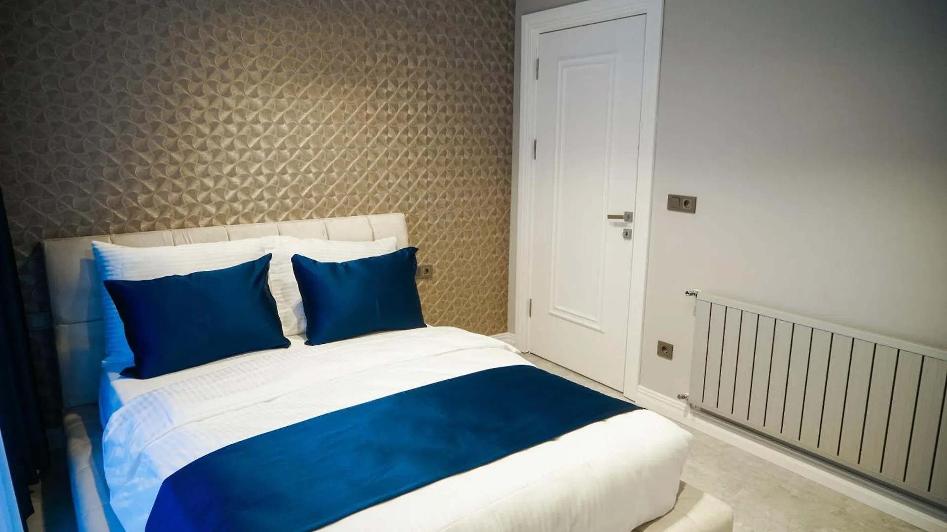 Elite World Homes Istanbul Bosphorus מלון
